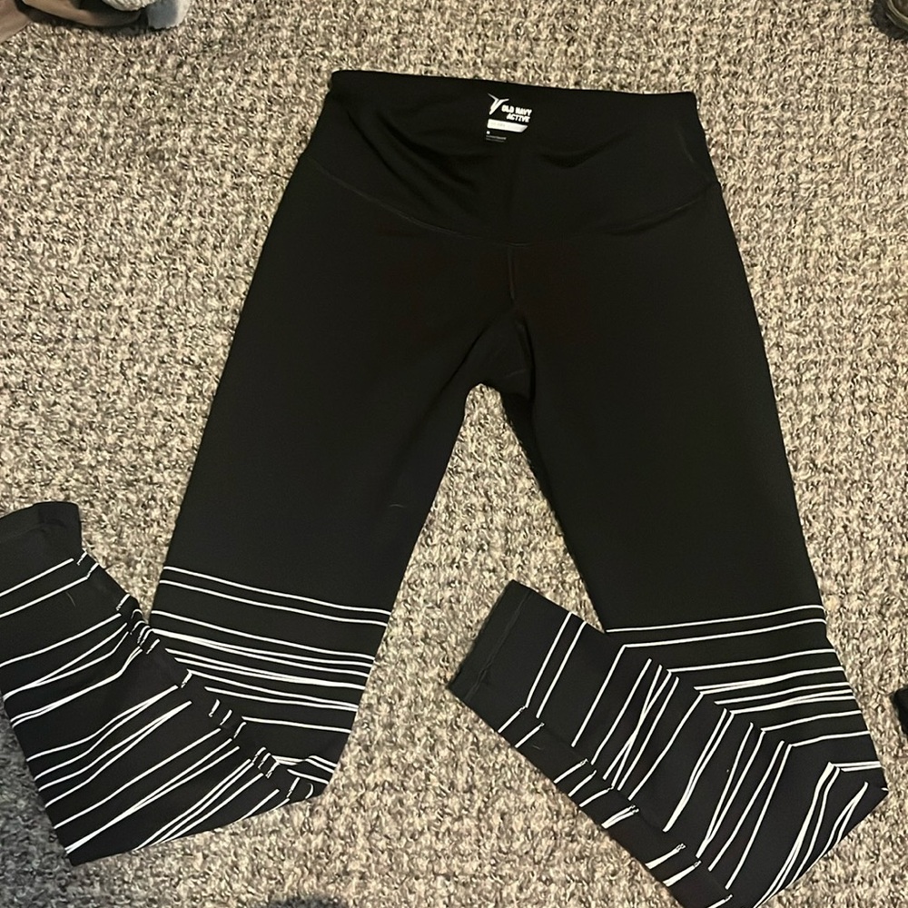 Old Navy Active Leggings